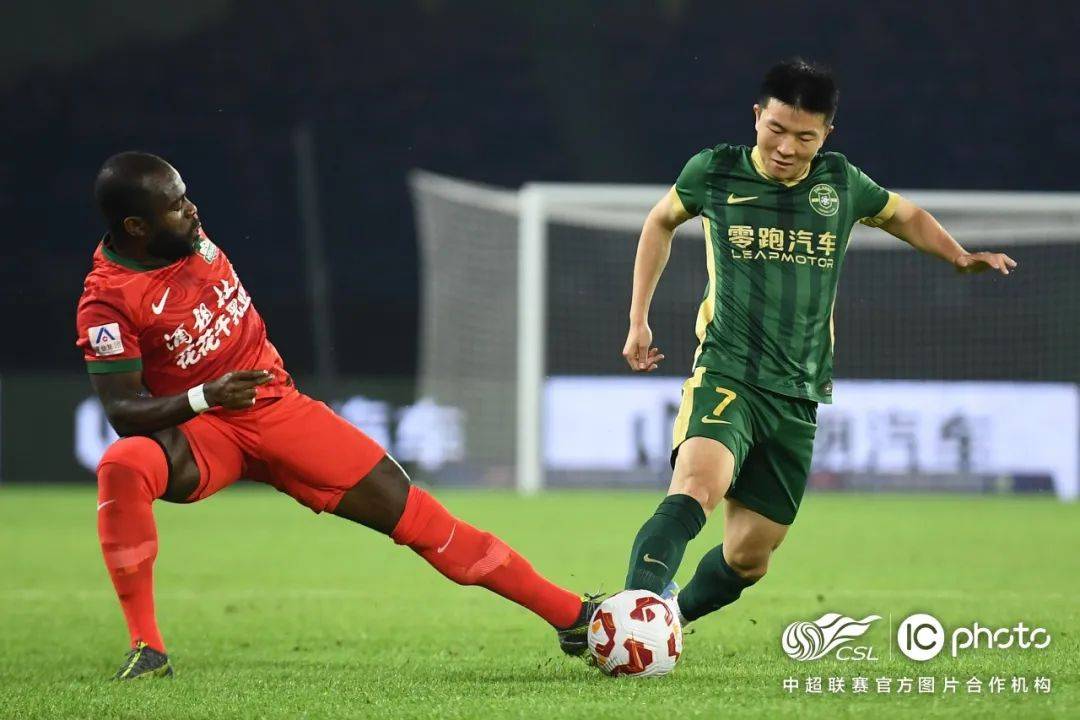 绿城实现联赛三连胜，稳步向前走向胜利