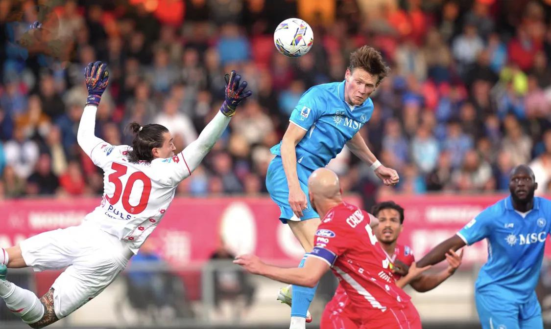 包含罗马队内出现伤病潮,备战下一场比赛的词条 包含罗马队内出现伤病潮,备战下一场比赛的词条