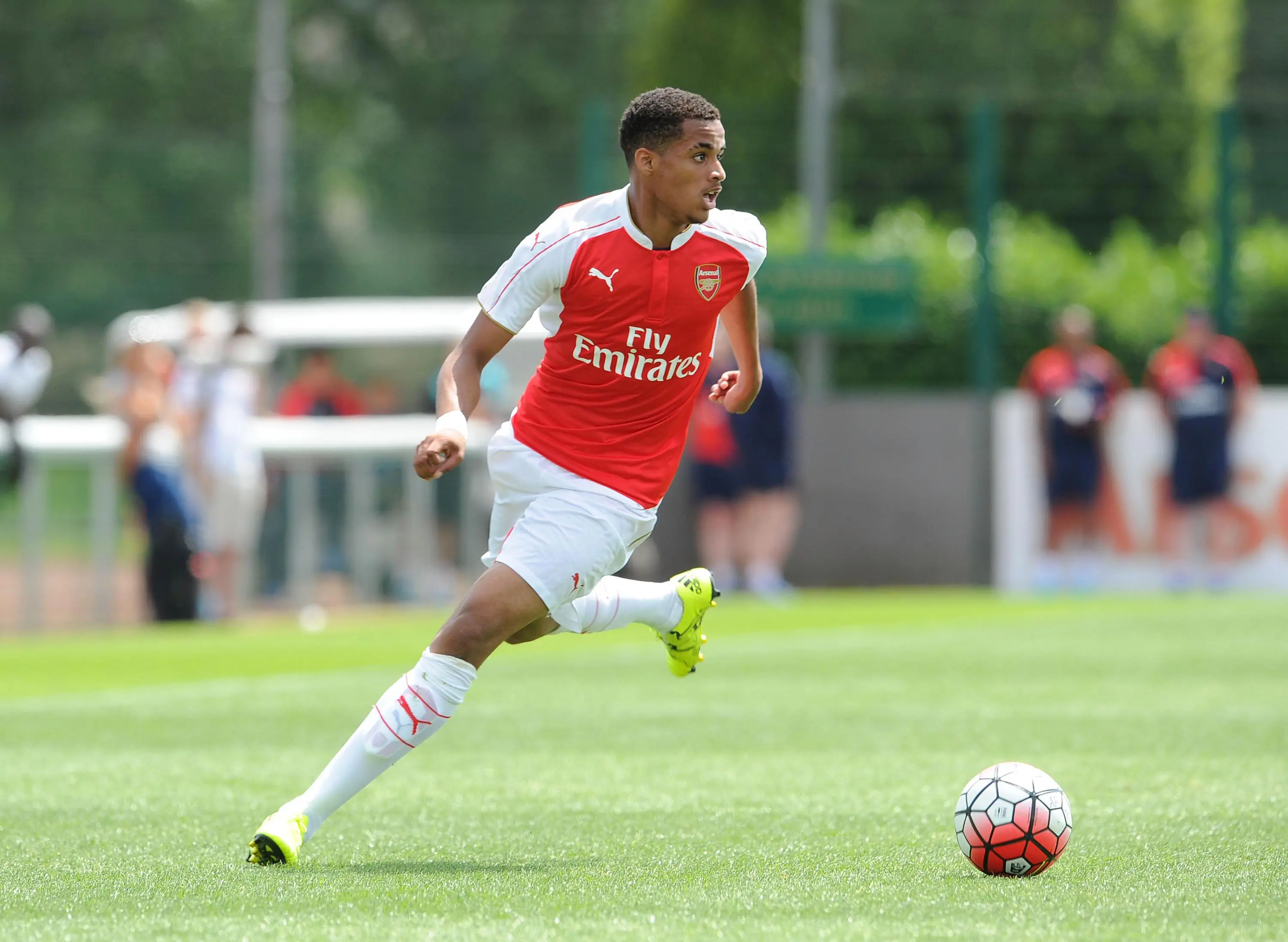 开云体育在线-关于阿森纳前锋进球枯竭，队内竞争压力促提高的信息