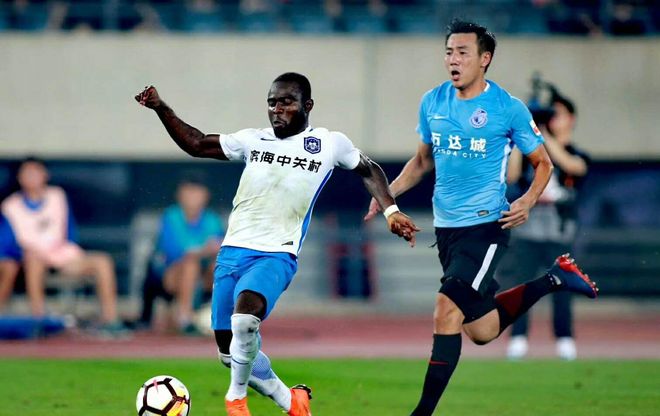 大连一方抢分成功,保持连胜势头 大连一方抢分成功,保持连胜势头