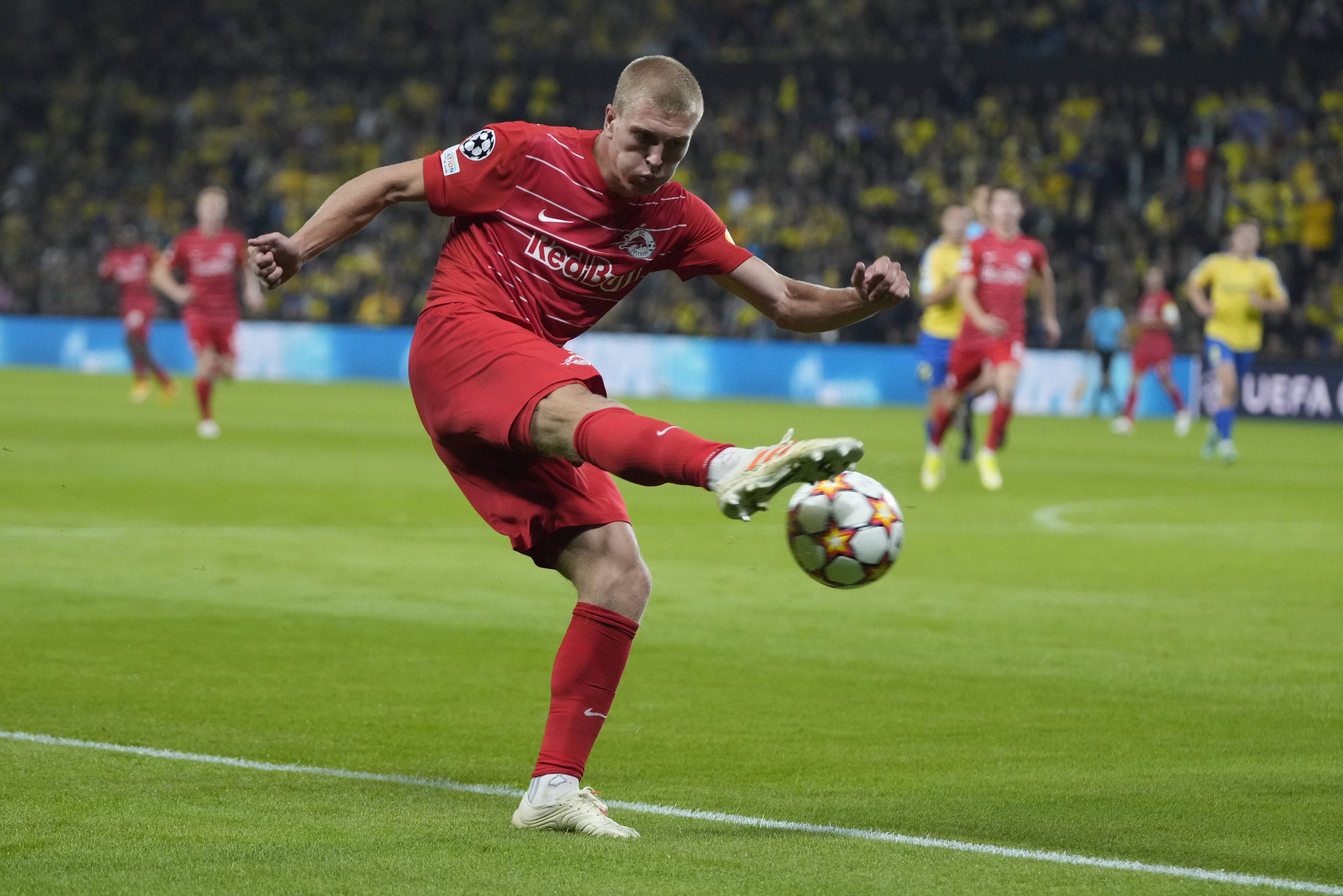 开云APP-比分悬殊胜利，球队实力占据优势