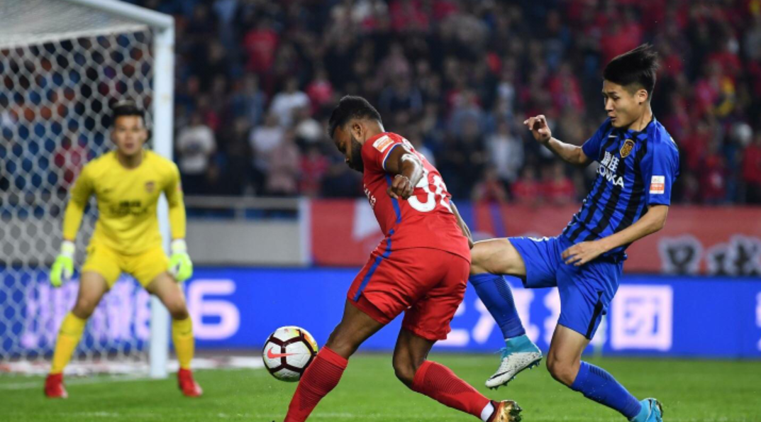 江苏苏宁客场不敌杭州绿城,遭遇失败 江苏苏宁客场不敌杭州绿城,遭遇失败